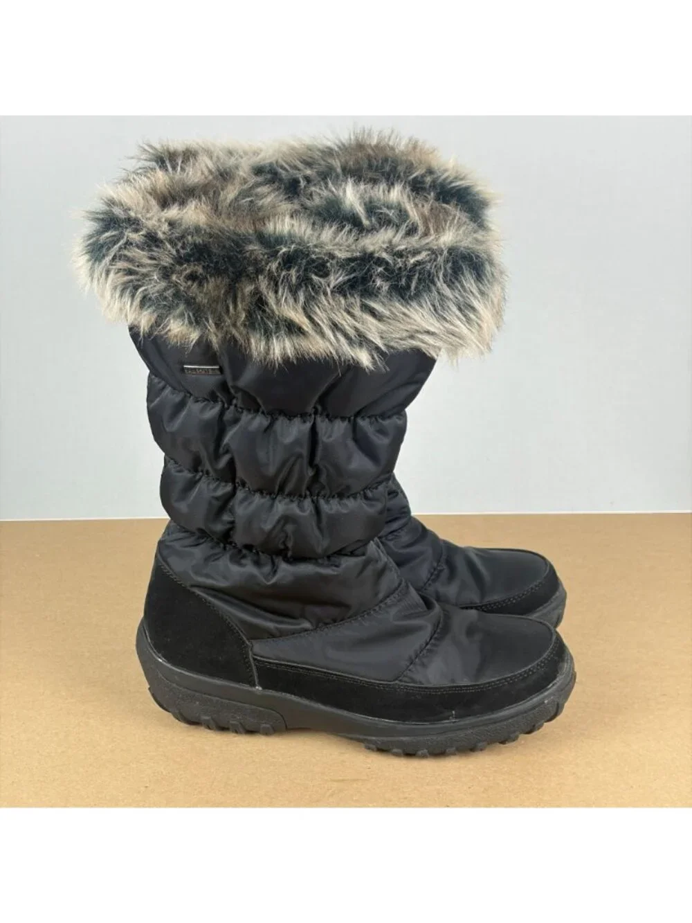 Spring Step preowned very